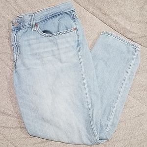 Light Levi's Boyfriend Jeans